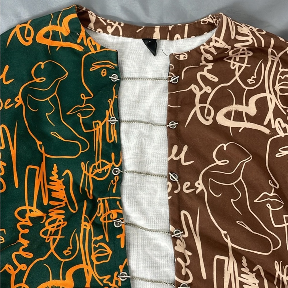 Women's Green and Brown Crop Top Graphic Shirt